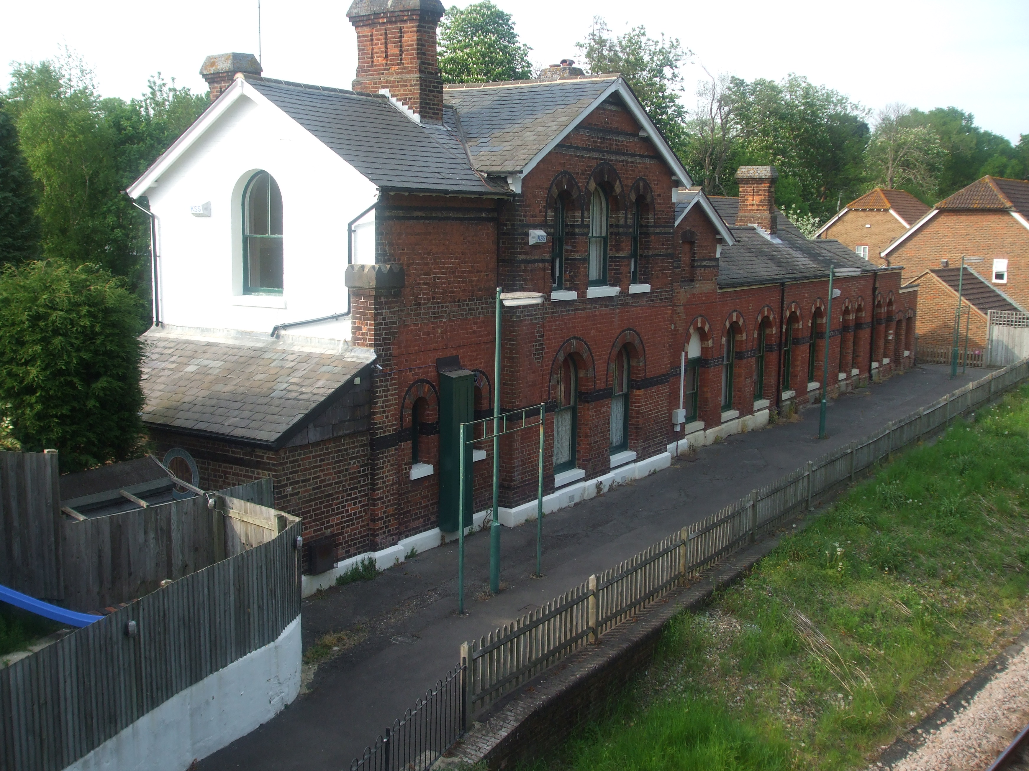 Groombridge Station on the Spa Valley Railway near Little Rose.